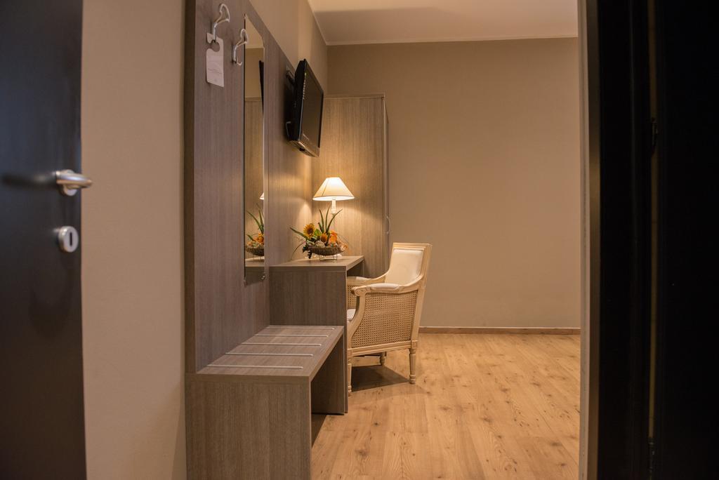 Albergo Grappolo D'Oro Montebelluna Εξωτερικό φωτογραφία