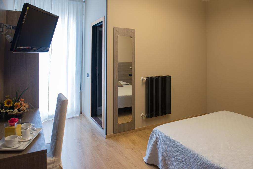Albergo Grappolo D'Oro Montebelluna Εξωτερικό φωτογραφία